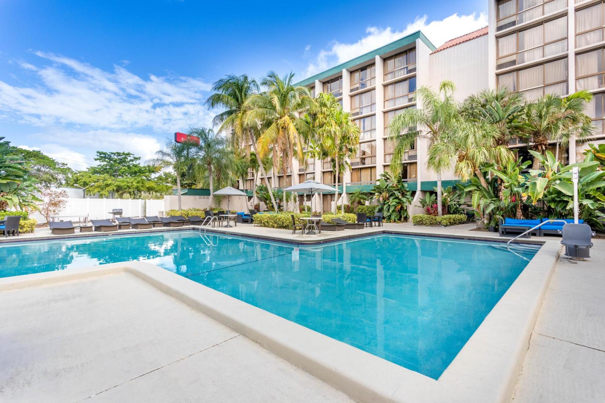88 Palms Hotel & Event Center Γουεστ Παλμ Μπιτς Εξωτερικό φωτογραφία